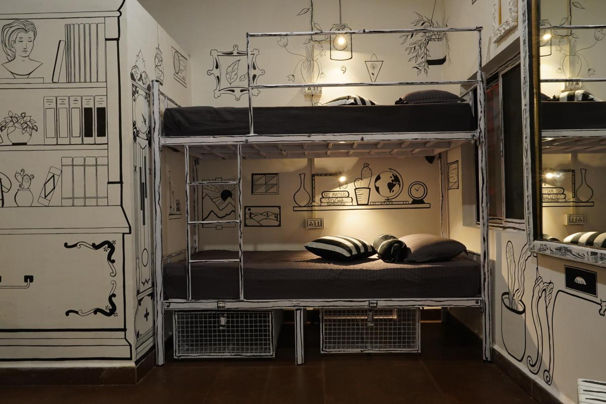 Bunk Bed in Mixed Dormitory Room,1533356587:JPEG